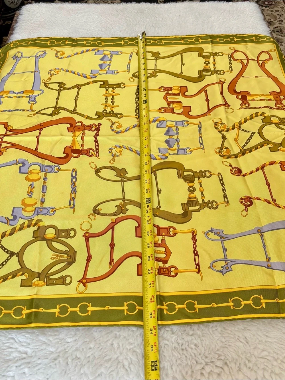 Gucci 100% Silk Multicolor Large Shawl/Scarf size 33.5”